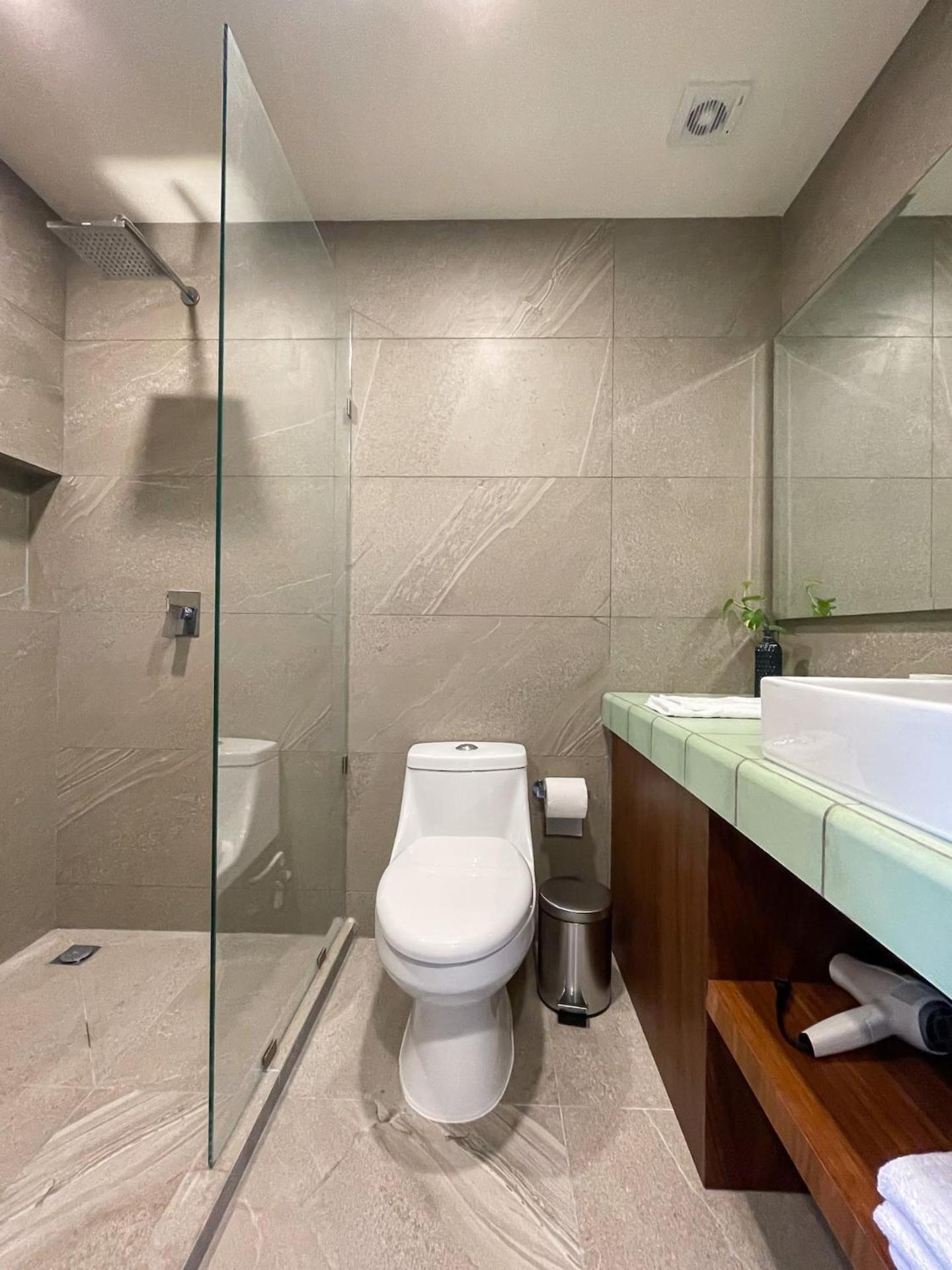 Отель Ocean View Loft In Punta Cocos - C102 Остров Холбокс Экстерьер фото