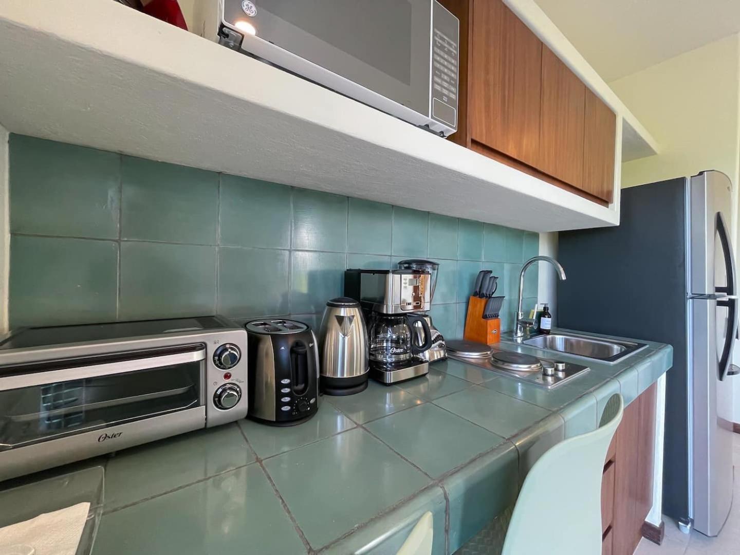 Отель Ocean View Loft In Punta Cocos - C102 Остров Холбокс Экстерьер фото